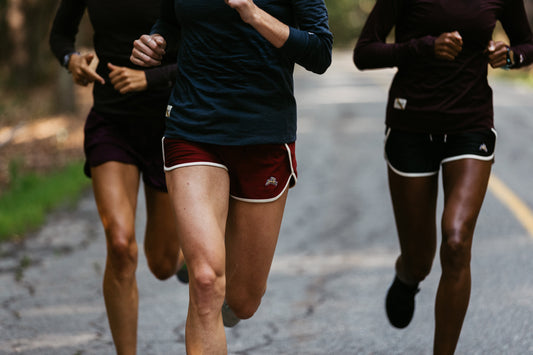 Tracksmith Van Cortlandt Short Womens - Frontrunner Colombo