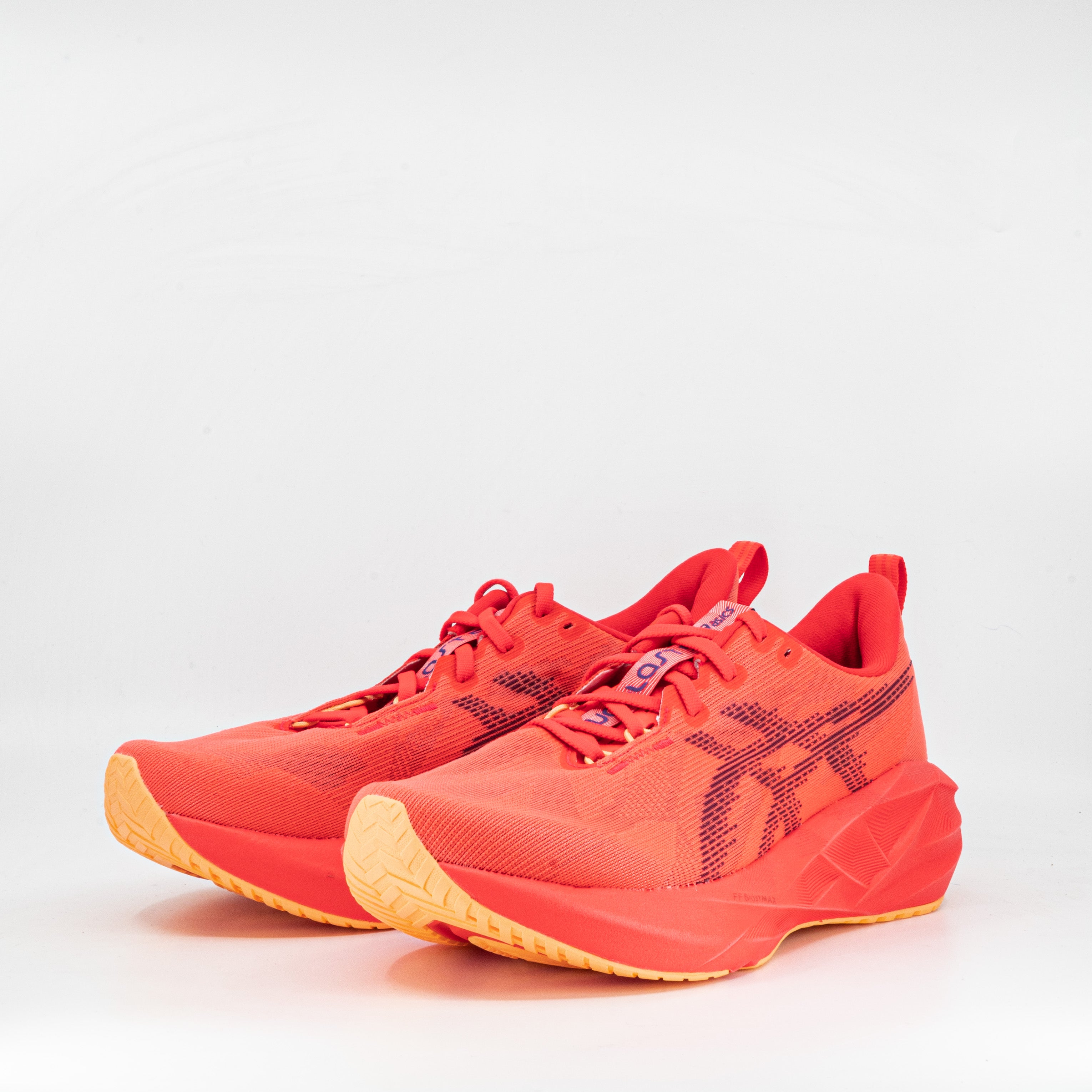 Asics Novablast 5 (D Standard) Mens Flash Red/Edo Purple - Frontrunner Colombo