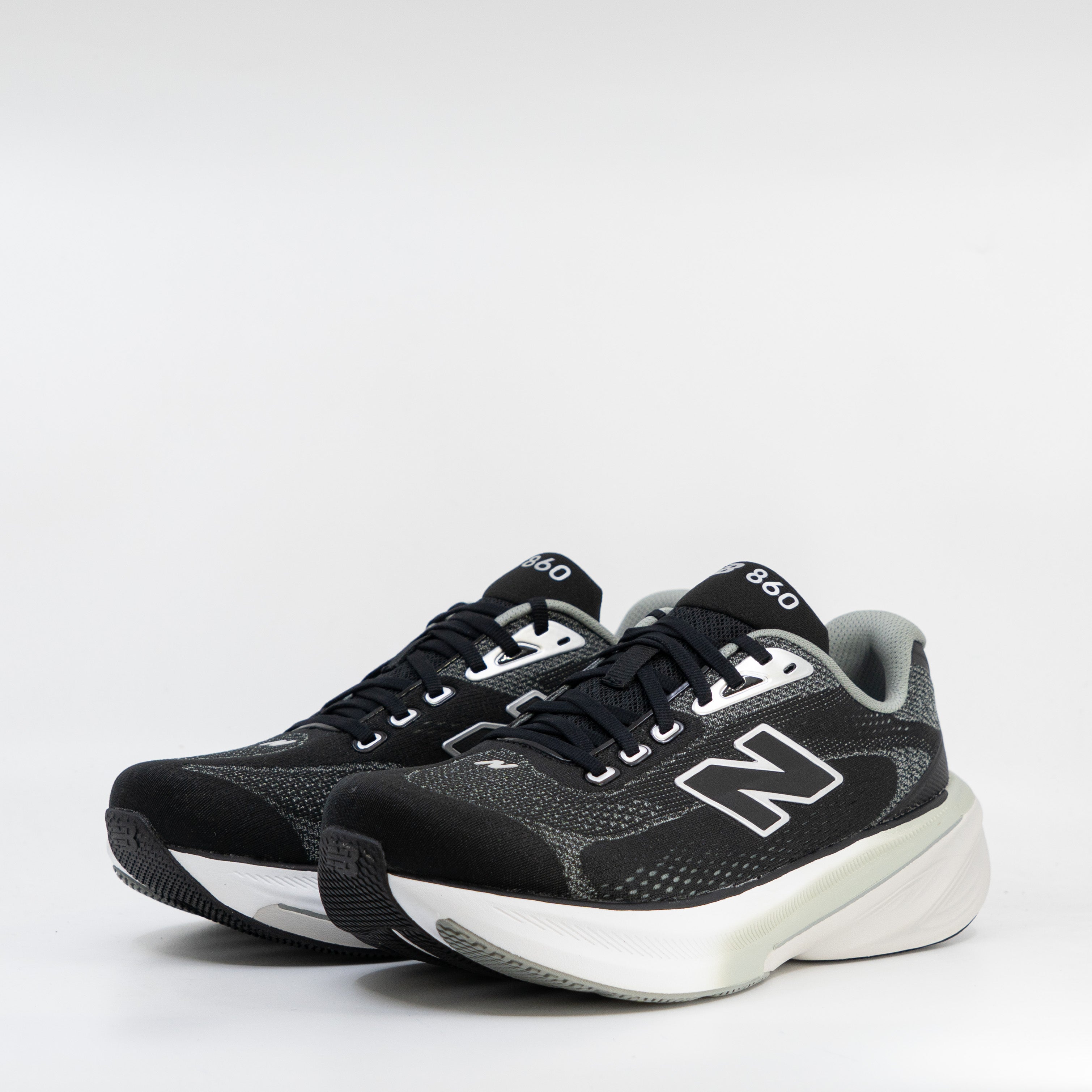 New Balance 860v15 (4E Extra Wide) Mens Black/White/Sage - Frontrunner Colombo