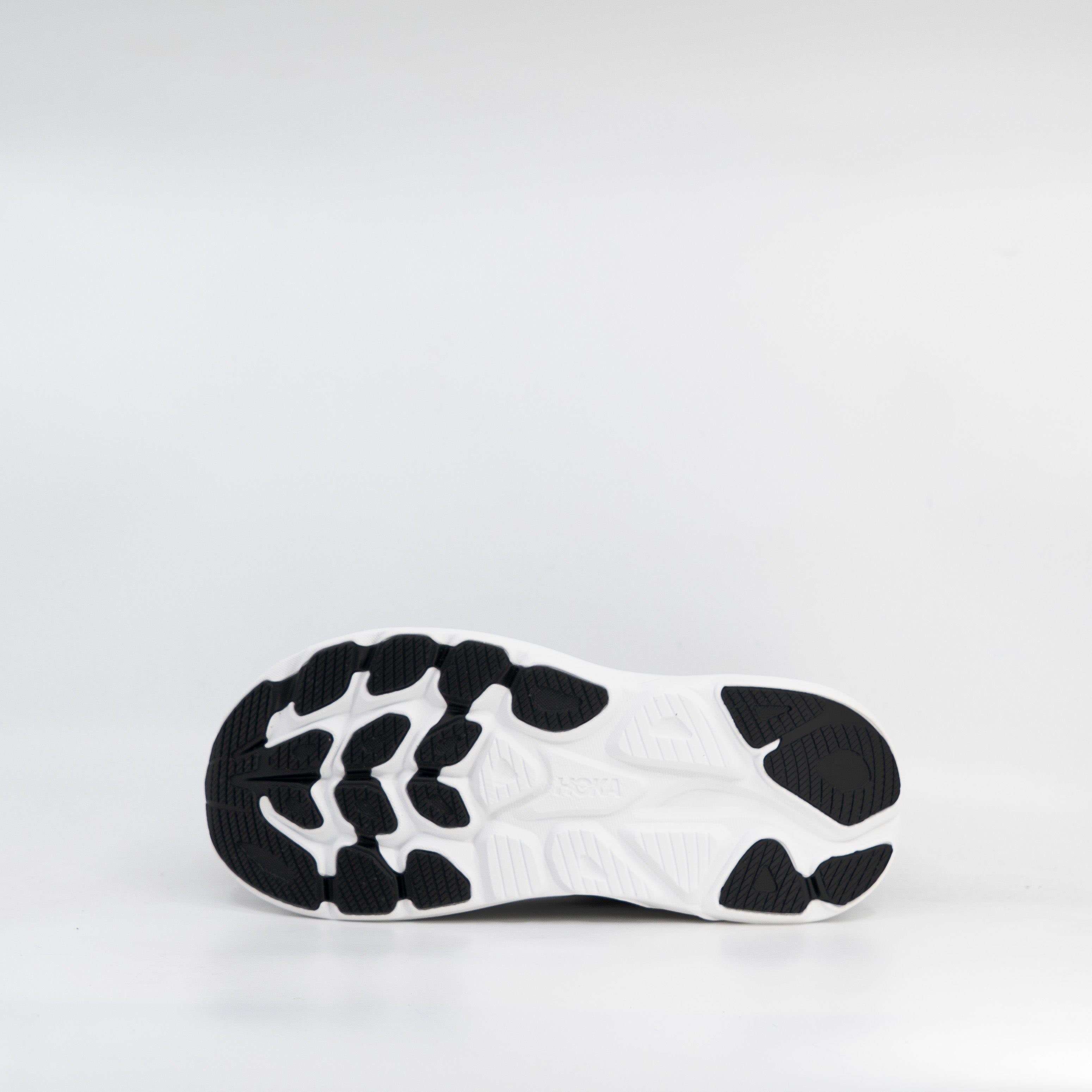 Hoka Clifton 11 (D Wide) Womens Black/White - Frontrunner Colombo