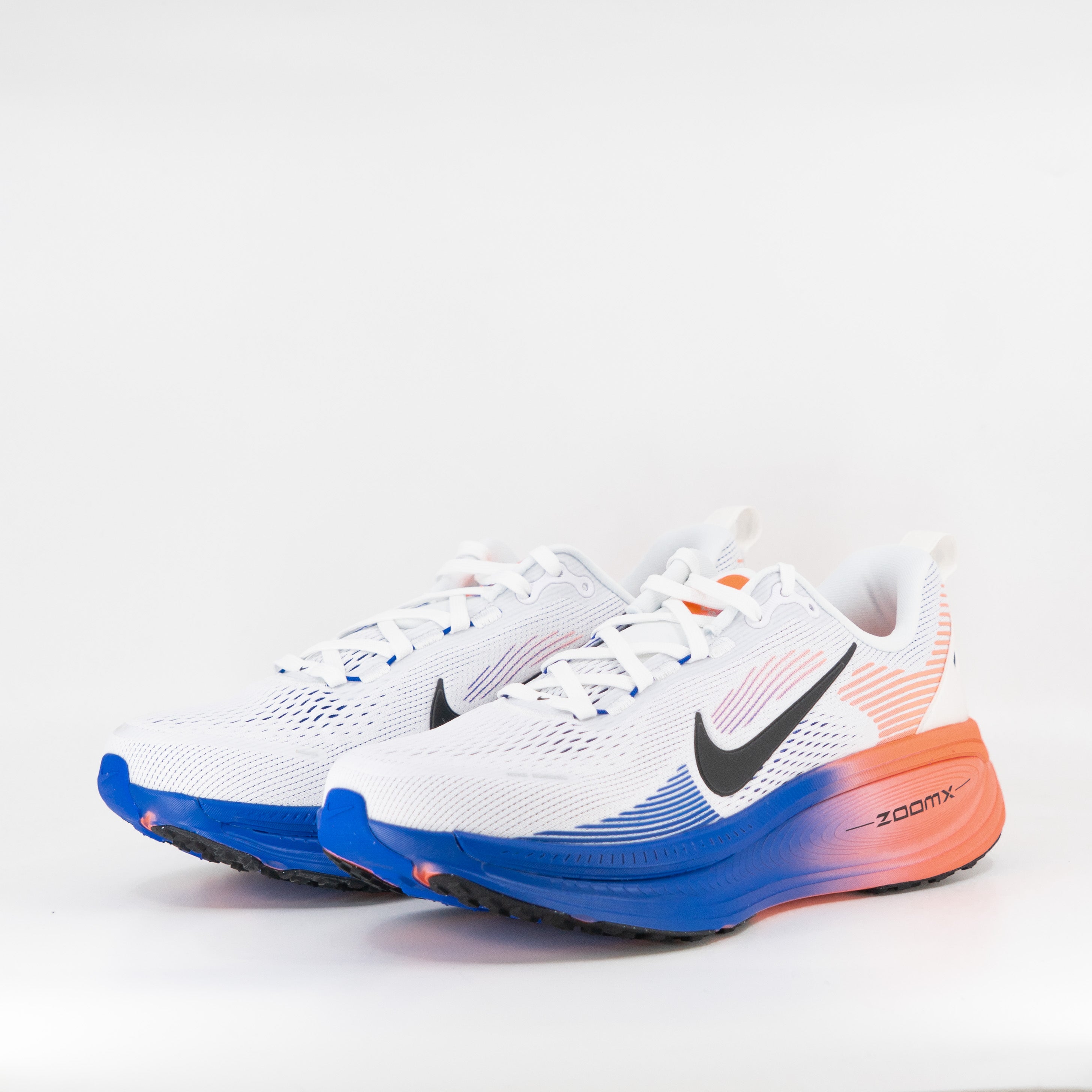 Nike Vomero 18 (D Standard) Mens White/Black- Racer Blue - Frontrunner Colombo
