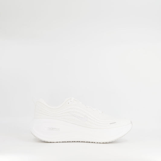 Nike Vomero Plus (D Standard) Mens White/Summit - Frontrunner Colombo