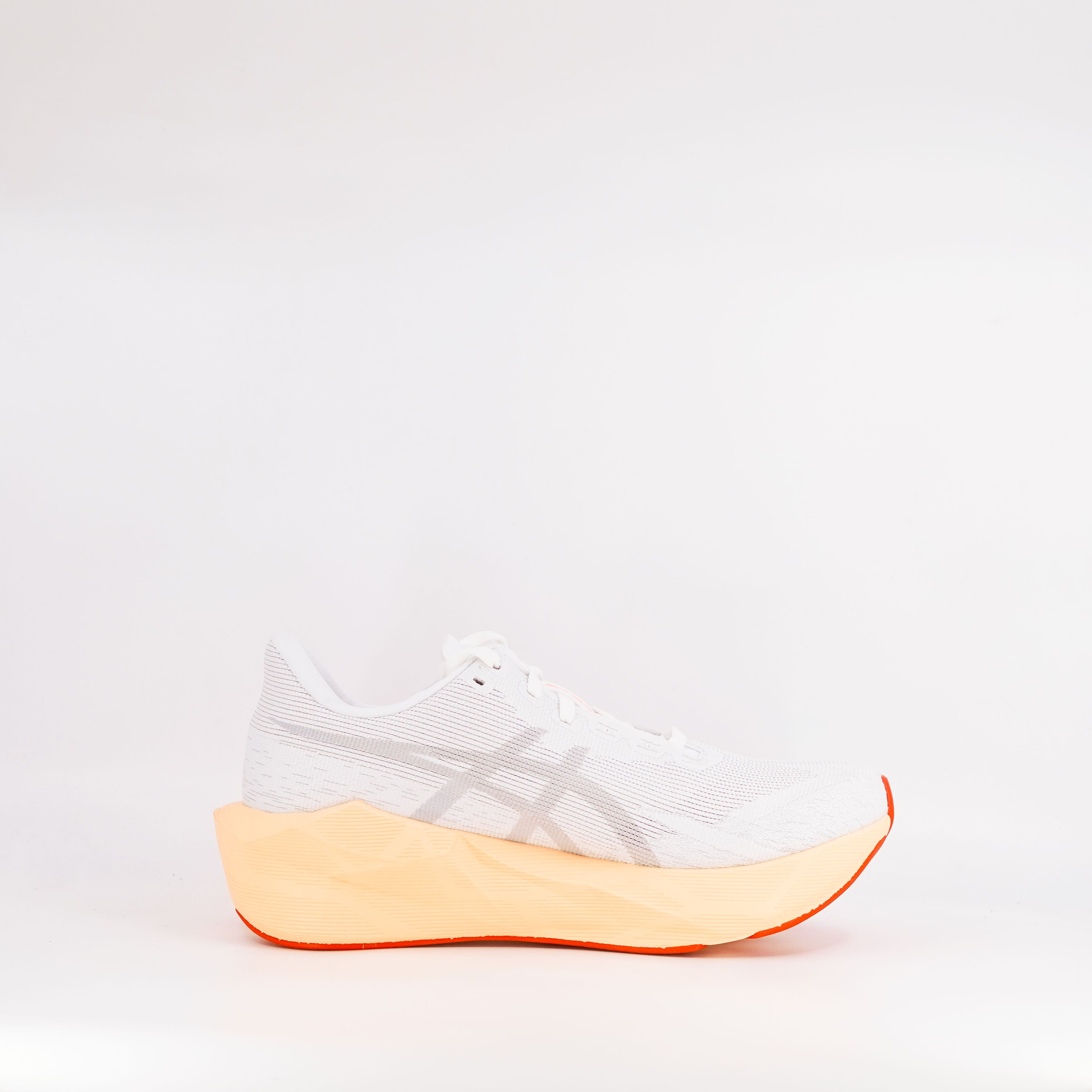 Asics Novablast 6 (B Standard) Womens White/Vivid Coral - Frontrunner Colombo
