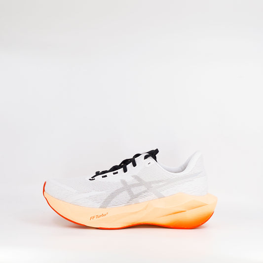 Asics Novablast 6 (D Standard) Mens White/Orange Glow - Frontrunner Colombo