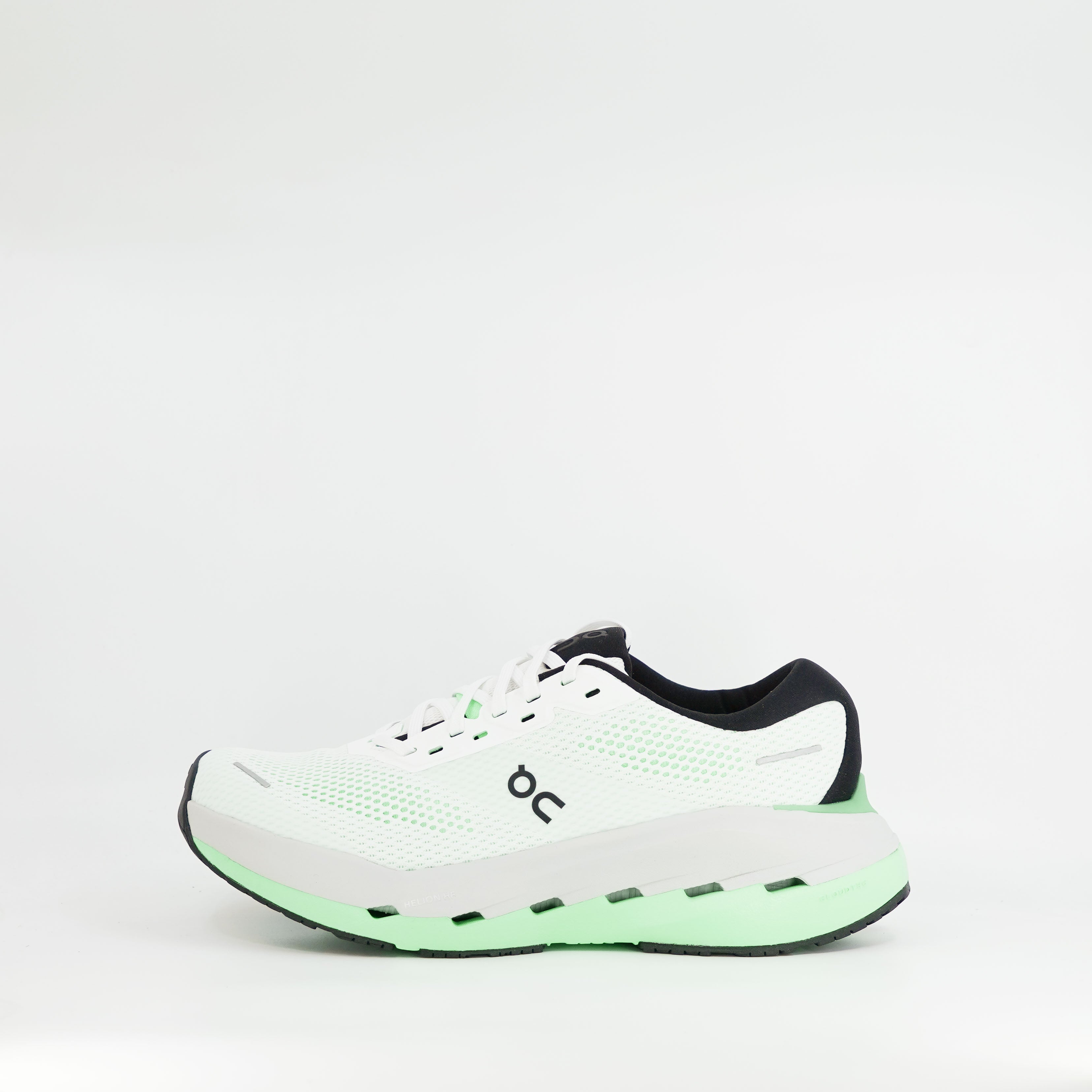 On Cloudrunner 3 Max (B Standard) Womens White/Verdite - Frontrunner Colombo