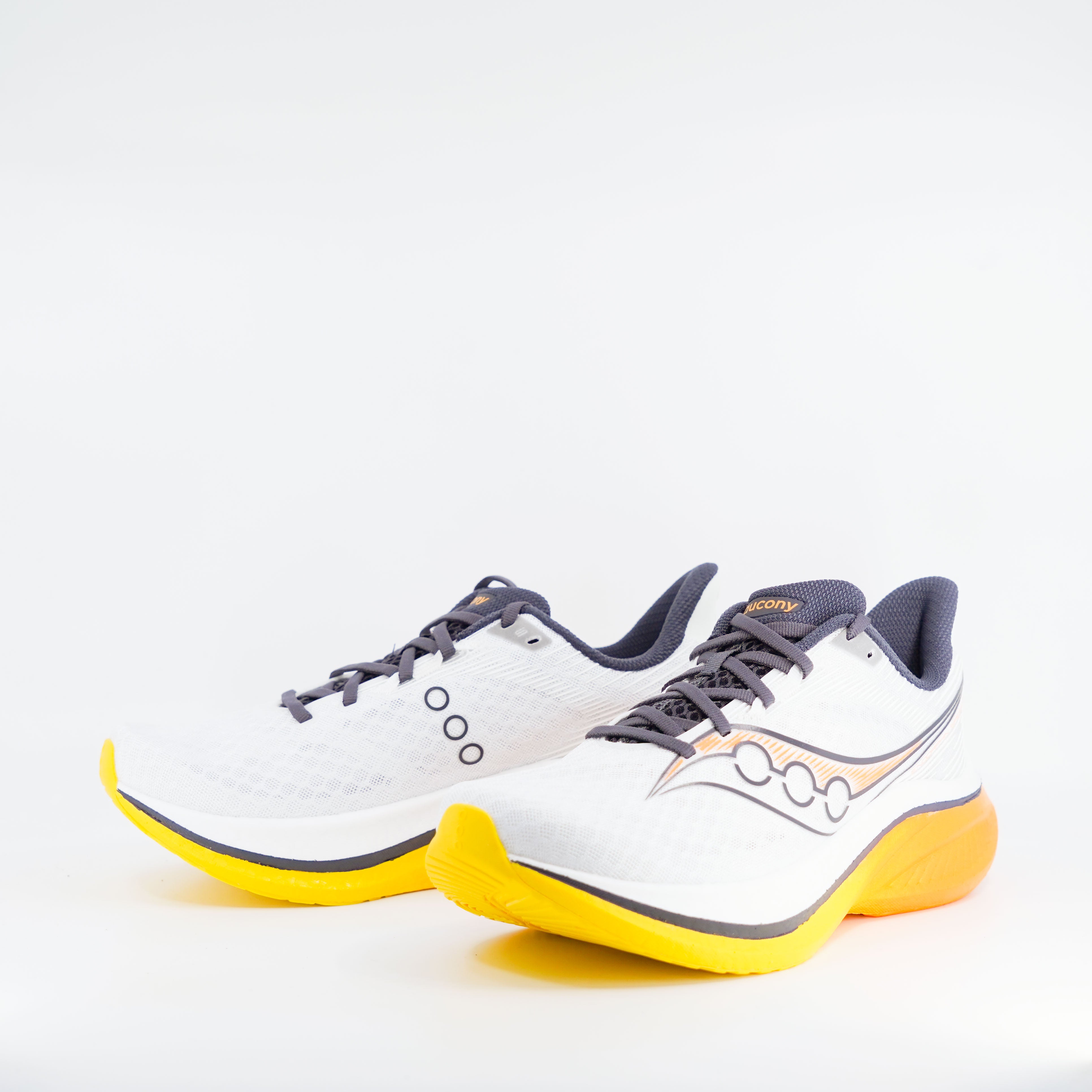 Saucony Endorphin Speed 5 (D Standard) Mens White/Fuego - Frontrunner Colombo