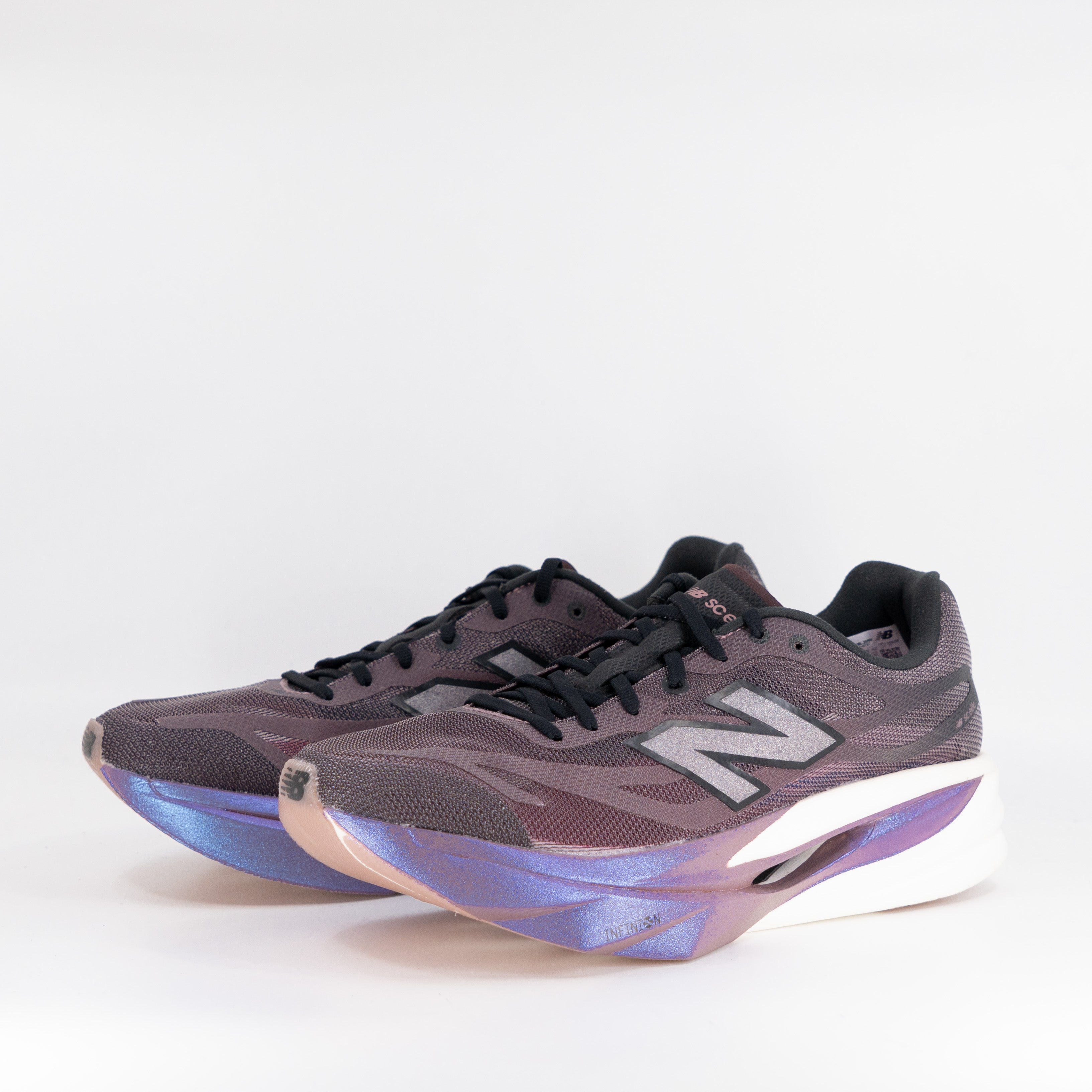 New Balance Supercomp Elite v6 (D Standard) Mens Cherry Leather/Pebble - Frontrunner Colombo
