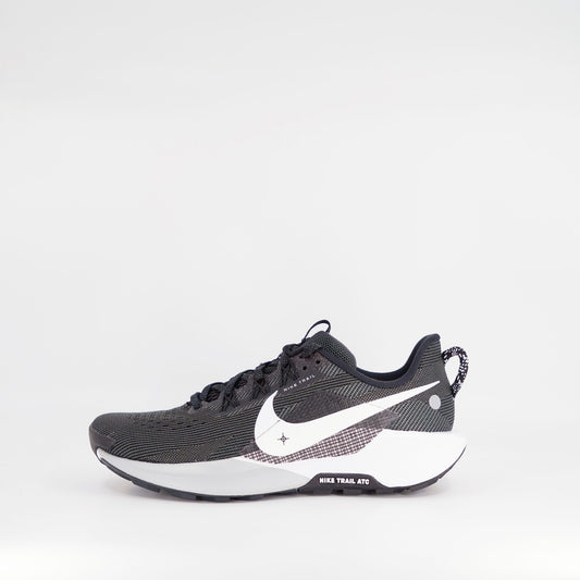 Nike ReactX Pegasus Trail 5 (B Standard) Womens Black/White - Frontrunner Colombo