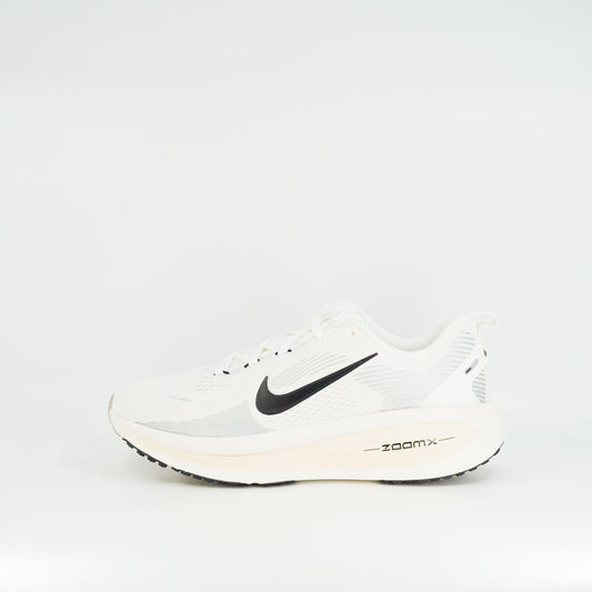 Nike Vomero 18 (D Standard) Mens Summit White/Black Blanc Sommet - Frontrunner Colombo