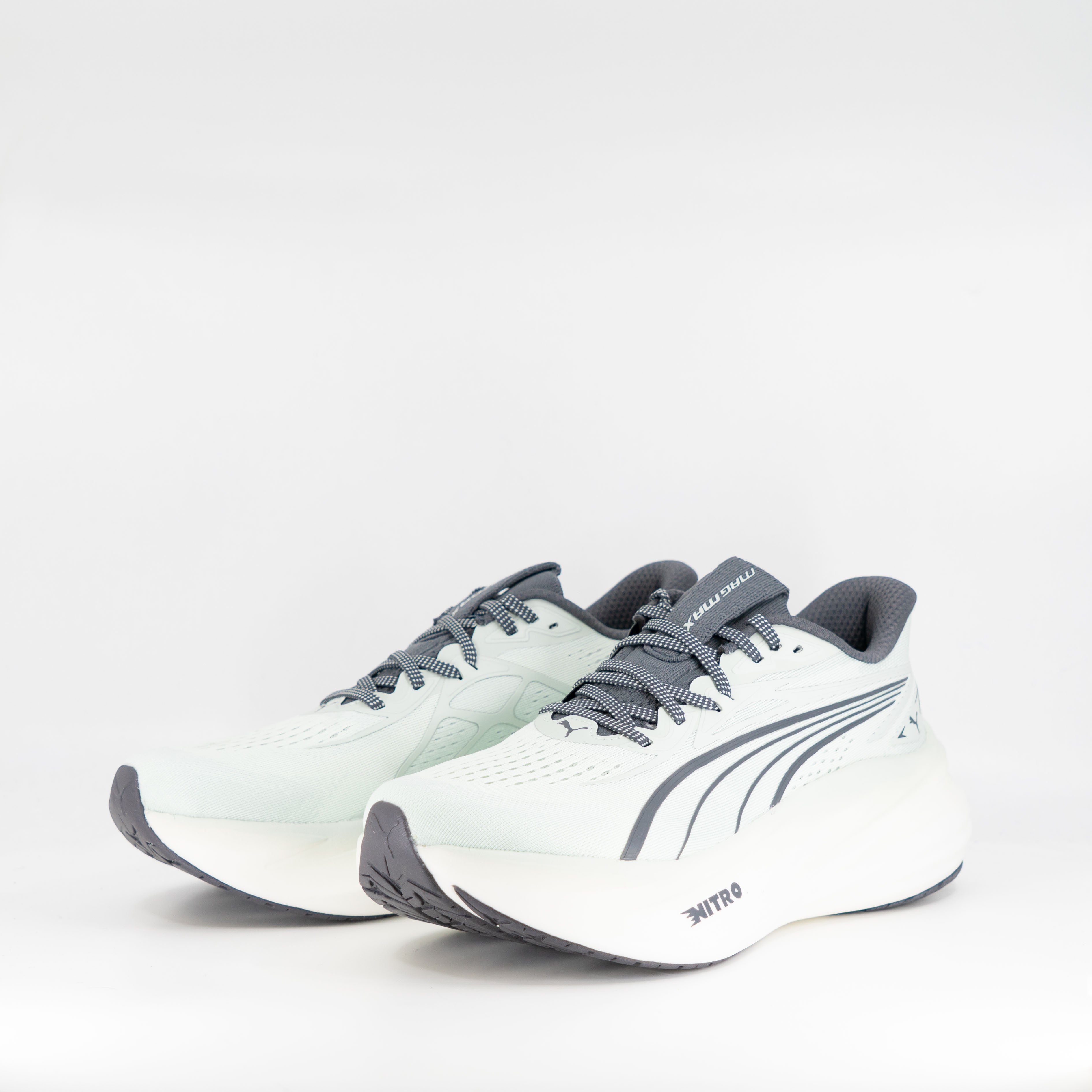 Puma MagMax Nitro 2 (D Standard) Mens Creme De Mint/Moody Grey - Frontrunner Colombo