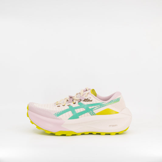 Asics Trabuco Max 5 (B Standard) Womens Mineral Beige/Aurora Green - Frontrunner Colombo