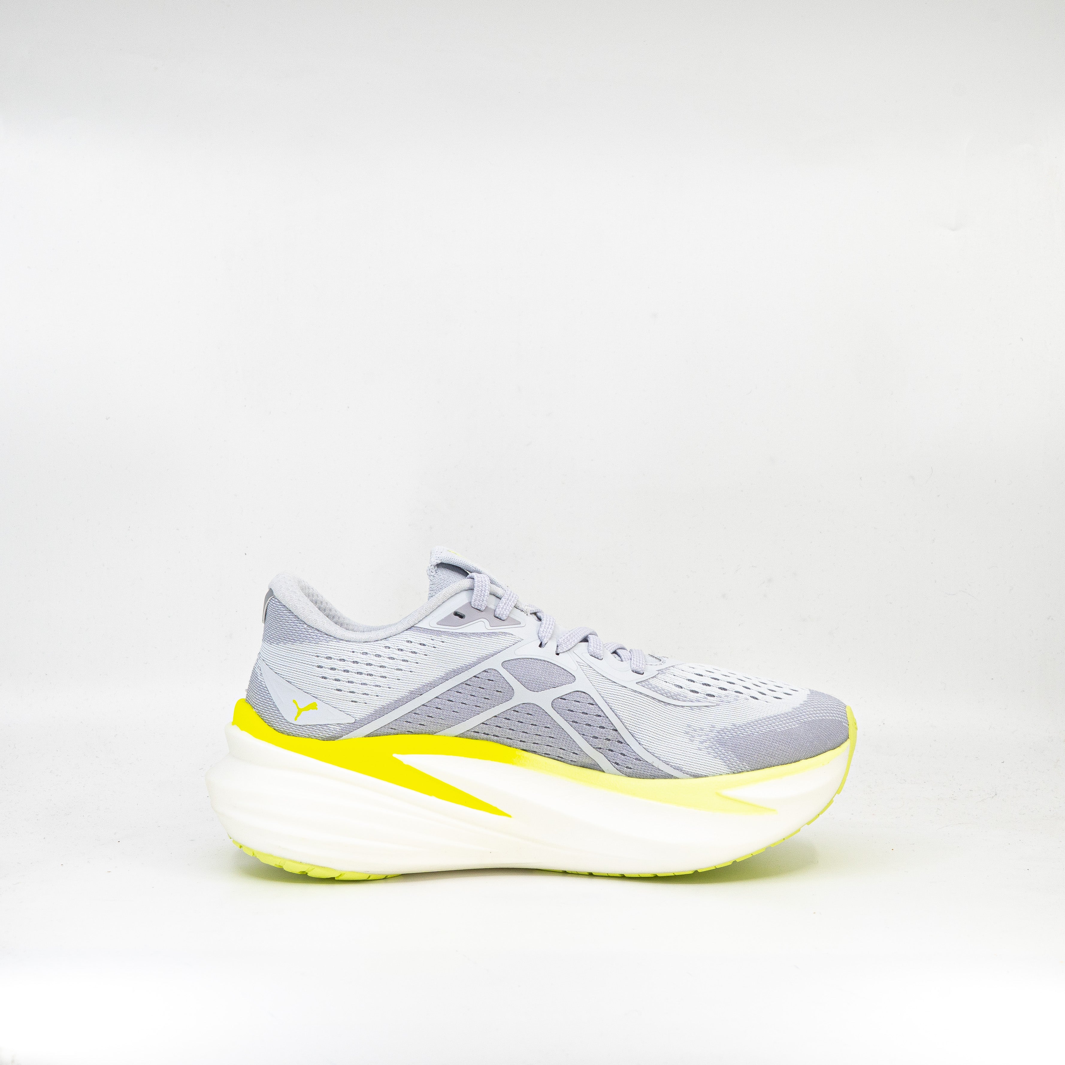 Puma MagMax 2 (B Standard) Womens Silver Mist-Apple Spritz - Frontrunner Colombo