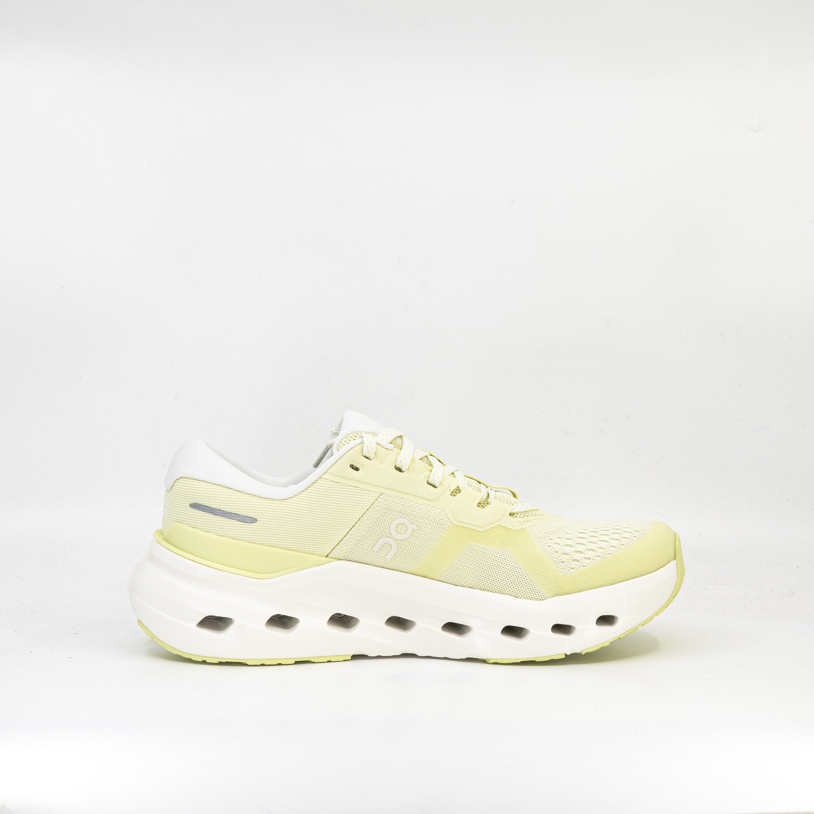 On Cloudrunner 3 (B Standard) Women Seedling/Ivory - Frontrunner Colombo