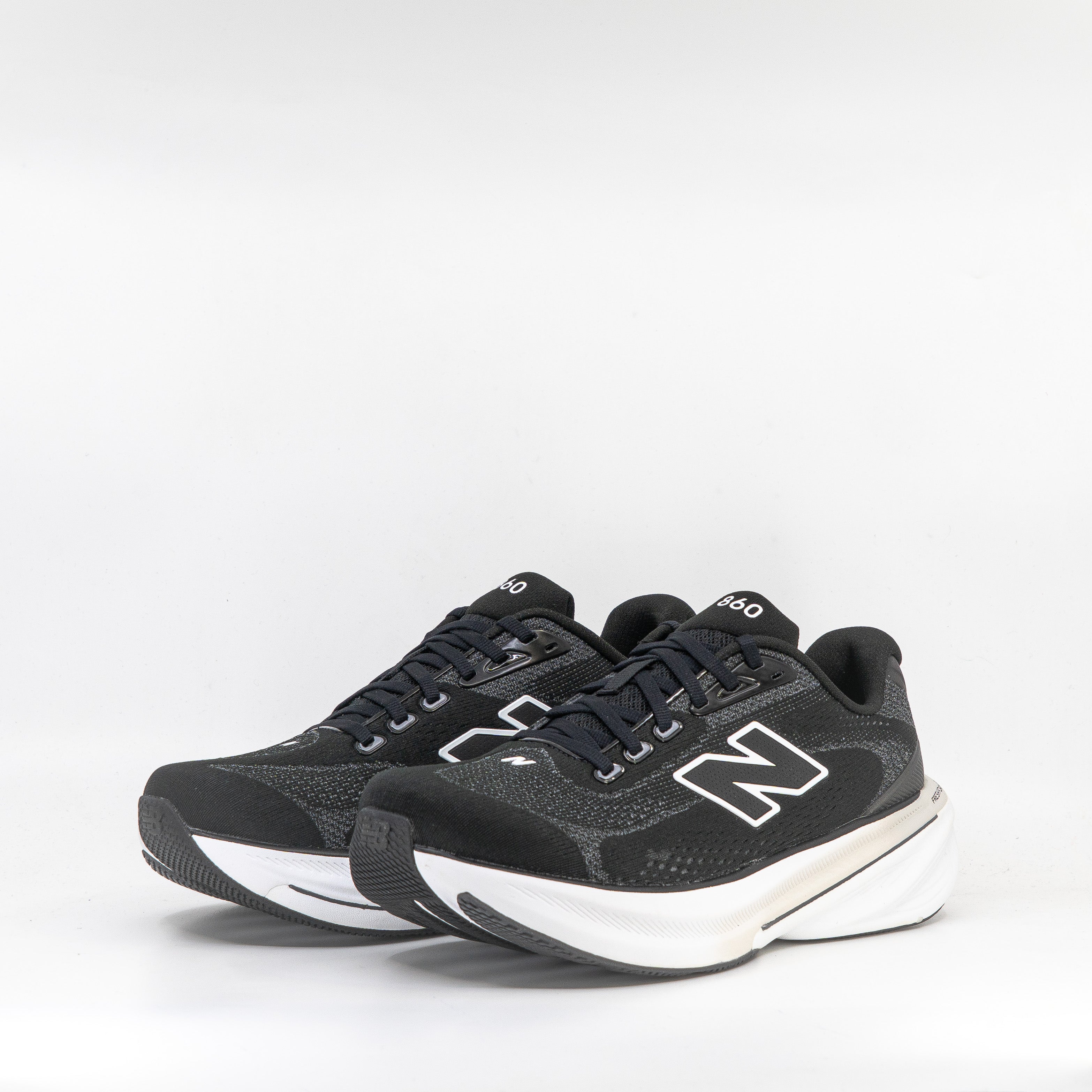 New Balance 860v15 (2E Wide) Mens Black/White - Frontrunner Colombo