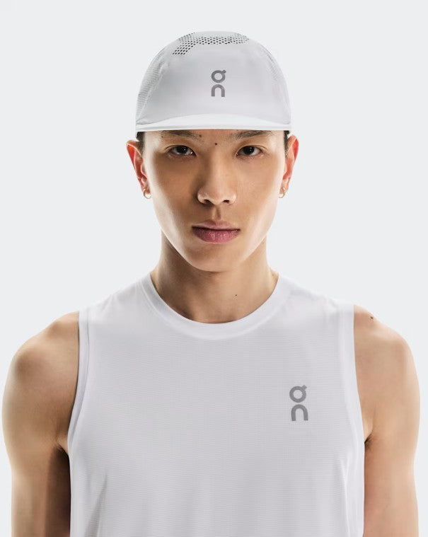 On Ultra Cap Unisex - White - Frontrunner Colombo
