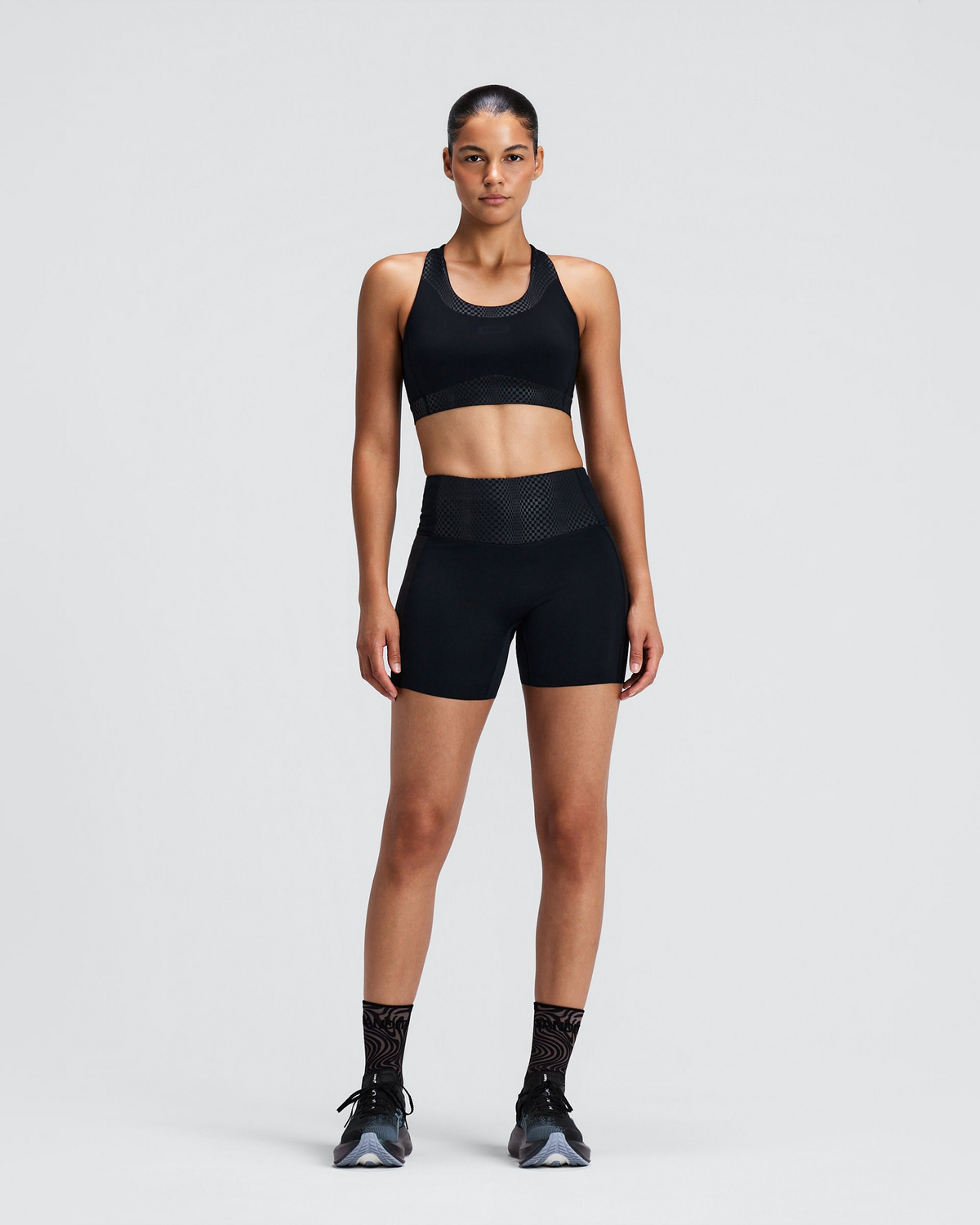 Bandit Women's Stamina-V Threshold 5" High Waist Compression Shorts / Black - Frontrunner Colombo