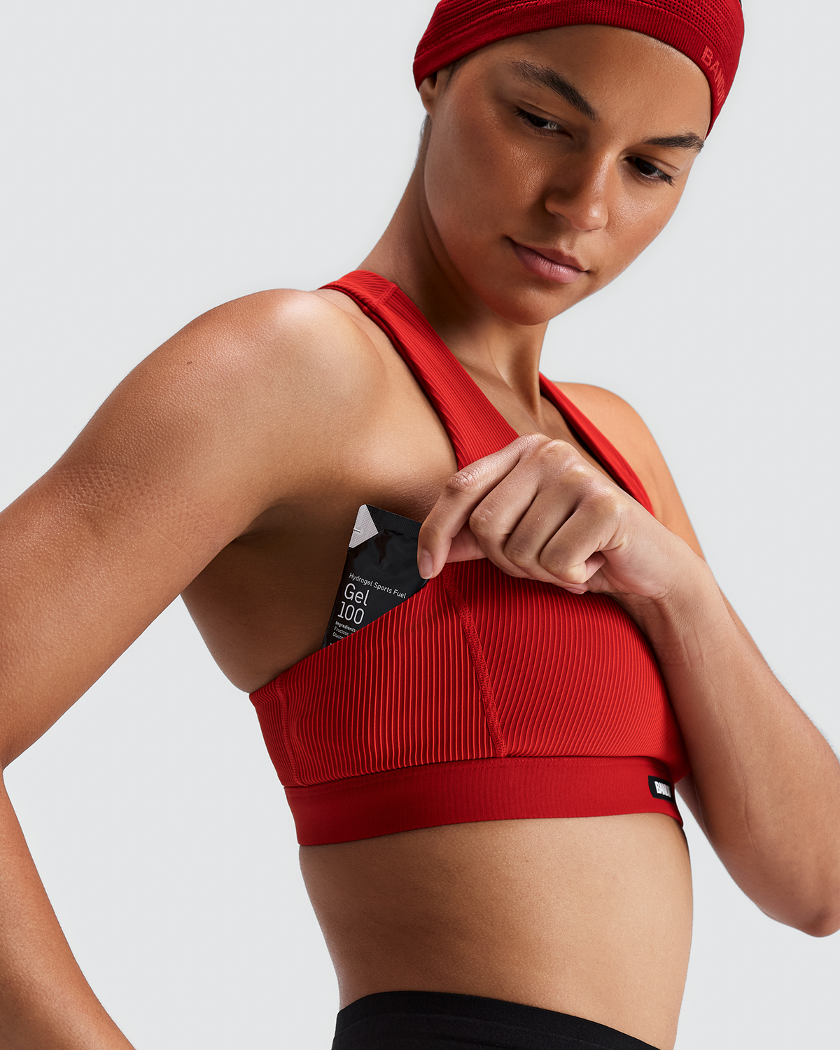 Bandit Women's Striped Cadence Scoop Neck T-Back Run Bra / Oxide Red/Signal Red - Frontrunner Colombo